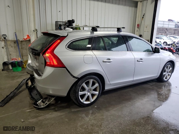 2016 Volvo V60 T5 Drive-E Premier with VIN YV140MEK4G1312954, listed as a Copart auction lot 39568854 with 74,481 mi miles. Bid and sale history available at carsss.com. Image 3.