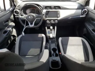 2021 Nissan Versa SV z VIN 3N1CN8EV1ML888089, wystawiony jako Copart lot #52027585 z przebiegiem 65 944 mil mil oraz Szkoda całkowita • Salvage title. Historia ofert i sprzedaży dostępna na DreamBid. Obrazek 8.