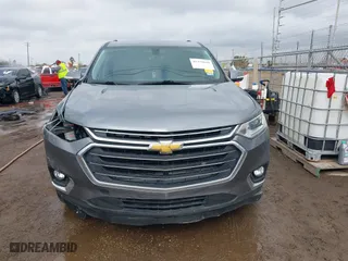 2018 Chevrolet Traverse LT Cloth with VIN 1GNERGKW4JJ273922, listed as a IAAI auction lot 41375610 with 92,250 mi miles. Bid and sale history available at carsss.com. Image 13.