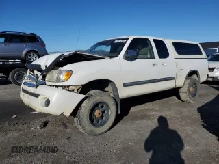 2003 Toyota Tundra SR5 with VIN 5TBBN44143S350617, listed as a Copart auction lot 81973804 with 207,153 mi miles and Clean Title. Bid and sale history available at carsss.com. Image 1.