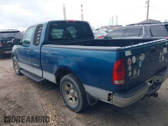 1999 Ford F-150 XL with VIN 1FTRX17L0XNC07560, listed as a IAAI auction lot 42183858 with Not provided miles and . Bid and sale history available at DreamBid. Image 3.