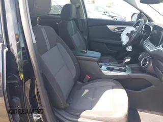 2023 Chevrolet Blazer LT with VIN 3GNKBCR49PS100263, listed as a IAAI auction lot 42117470 with 33,747 mi miles and . Bid and sale history available at DreamBid. Image 5.