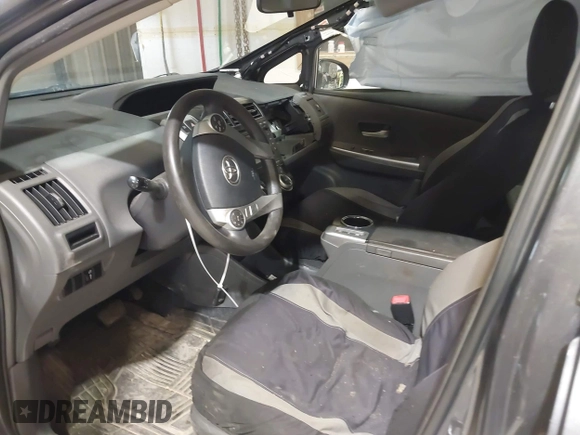 2014 Toyota Prius Two with VIN JTDZN3EUXEJ009120, listed as a IAAI auction lot 41951922 with 158,764 mi miles and . Bid and sale history available at DreamBid. Image 5.