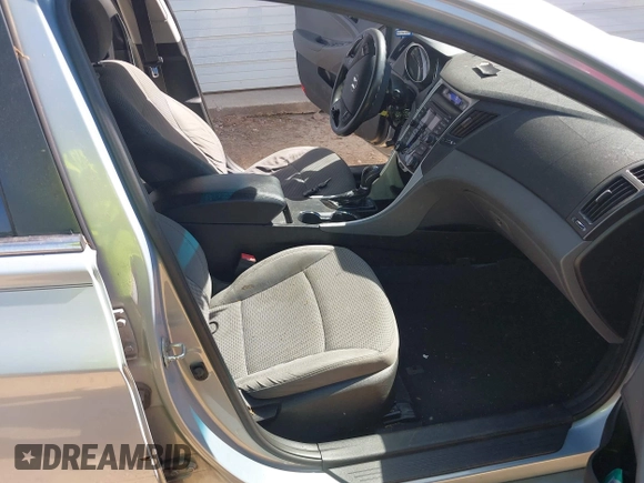 2012 Hyundai Sonata GLS with VIN 5NPEB4AC2CH373418, listed as a IAAI auction lot 42048250 with 190,830 mi miles. Bid and sale history available at carsss.com. Image 5.