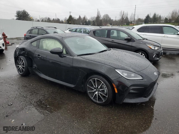 2024 Toyota GR86 with VIN JF1ZNBB11R9756851, listed as a Copart auction lot 85605944 with 3,935 mi miles and Salvage Title. Bid and sale history available at carsss.com. Image 4.