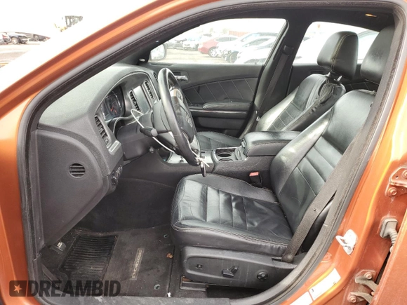 2011 Dodge Charger RT Plus with VIN 2B3CM5CT5BH610870, listed as a Copart auction lot 44400105 with 211,858 mi miles and Salvage Title. Bid and sale history available at carsss.com. Image 7.