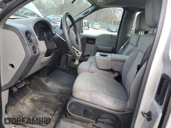 2006 Ford F-150 STX with VIN 1FTRF02296KB31638, listed as a Copart auction lot 43396335 with 234,953 mi miles and Clean Title. Bid and sale history available at carsss.com. Image 7.
