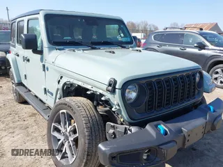 2024 Jeep Wrangler Willys z VIN 1C4RJXN67RW169632, wystawiony jako IAAI lot #42074574 z przebiegiem 18 714 mil mil oraz . Historia ofert i sprzedaży dostępna na DreamBid. Obrazek 6.