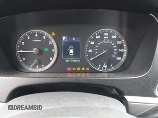 2015 Hyundai Sonata SE z VIN 5NPE24AF2FH025052, wystawiony jako IAAI lot #42353268 z przebiegiem 174 814 mil mil oraz . Historia ofert i sprzedaży dostępna na DreamBid. Obrazek 7.
