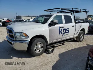 2017 Ram 2500 Tradesman z VIN 3C6UR4CJ0HG587687, wystawiony jako Copart lot #44977975 z przebiegiem 299 936 mil mil oraz Czysty tytuł • Clean title. Historia ofert i sprzedaży dostępna na DreamBid. Obrazek 1.