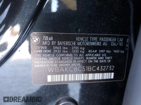 2011 BMW 7 Series 750Li xDrive with VIN WBAKC8C51BC432732, listed as a Copart auction lot 89097345 with 135,820 mi miles and Salvage Title. Bid and sale history available at carsss.com. Image 14.