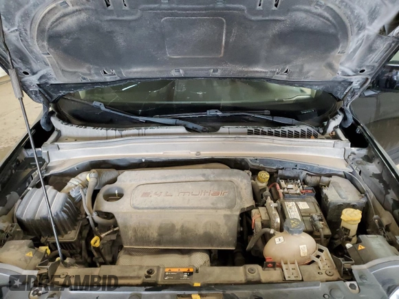 2018 Jeep Renegade Altitude with VIN ZACCJABB1JPH43826, listed as a Copart auction lot 54524815 with 70,638 mi miles and Clean Title. Bid and sale history available at DreamBid. Image 12.