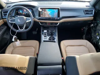 2024 Volkswagen Atlas SEL with VIN 1V2BE2CA4RC210962, listed as a Copart auction lot 46136285 with 13,950 mi miles and Salvage title. Bid and sale history available at DreamBid. Image 8.