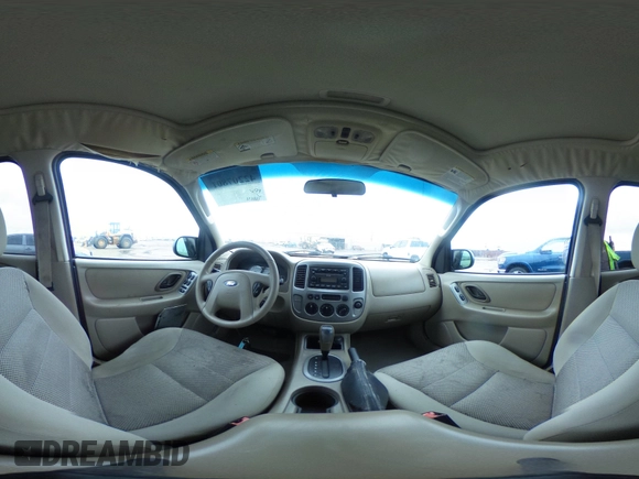 2005 Ford Escape XLT z VIN 1FMYU931X5DA21790, wystawiony jako IAAI lot #42207801 z przebiegiem 188 531 mil mil oraz . Historia ofert i sprzedaży dostępna na DreamBid. Obrazek 18.