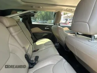 2017 Jeep Cherokee Limited с VIN 1C4PJLDB0HW541535, выставлен на аукционе Copart как лот 62191515 с пробегом 88 525 миль миль и Чистый • Clean title. История ставок и продаж доступна на DreamBid. Изображение 6.
