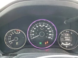 2018 Honda HR-V LX with VIN 3CZRU6H34JM101533, listed as a Copart auction lot 49714365 with 183,912 mi miles and Salvage Title. Bid and sale history available at carsss.com. Image 9.