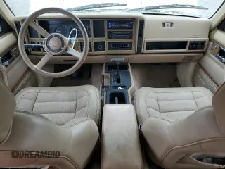1990 Jeep Grand Wagoneer z VIN 1J4FN78L0LL282169, wystawiony jako Copart lot #59809545 z przebiegiem 194 382 mil mil oraz Czysty tytuł • Clean title. Historia ofert i sprzedaży dostępna na DreamBid. Obrazek 8.
