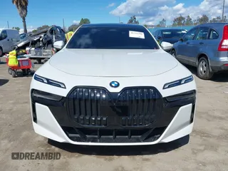 2023 BMW 7 Series 740i with VIN WBA23EH07PCM02332, listed as a IAAI auction lot 41721780 with 40,888 mi miles. Bid and sale history available at carsss.com. Image 13.