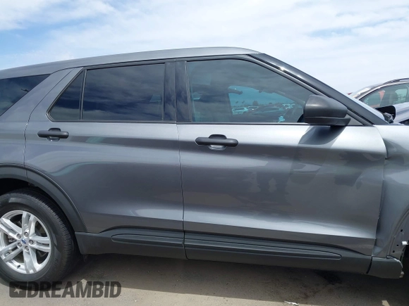 2022 Ford Explorer с VIN 1FMSK8BHXNGC20082, выставлен на аукционе IAAI как лот 42386663 с пробегом 10 807 миль миль и . История ставок и продаж доступна на DreamBid. Изображение 12.