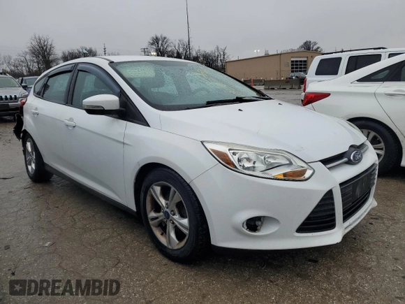 2014 Ford Focus SE with VIN 1FADP3K25EL392966, listed as a Copart auction lot 43530055 with 129,065 mi miles and Salvage Title. Bid and sale history available at carsss.com. Image 4.