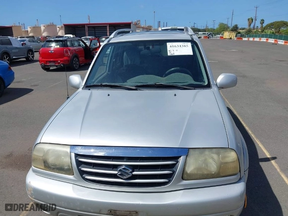 2005 Suzuki Grand Vitara with VIN JS3TE62VX54202954, listed as a IAAI auction lot 41634385 with 1 mi miles. Bid and sale history available at carsss.com. Image 6.