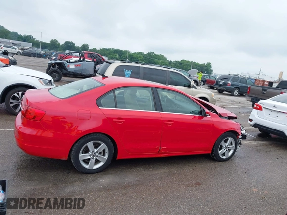 2014 Volkswagen Jetta TDI w/Premium/Nav with VIN 3VWLL7AJ4EM383351, listed as a IAAI auction lot 42424074 with 66,824 mi miles and . Bid and sale history available at DreamBid. Image 14.