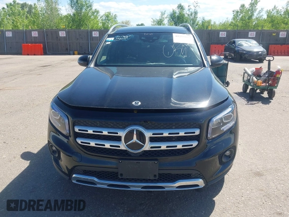 2023 Mercedes-Benz GLB 250 с VIN W1N4M4HB2PW331696, выставлен на аукционе IAAI как лот 42255808 с пробегом 58 880 миль миль и . История ставок и продаж доступна на DreamBid. Изображение 12.