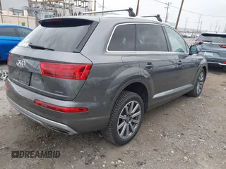 2018 Audi Q7 Premium Plus with VIN WA1LHAF70JD054404, listed as a IAAI auction lot 42068480 with 40,273 mi miles and . Bid and sale history available at DreamBid. Image 4.