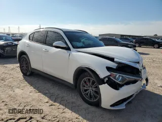 2022 Alfa Romeo Stelvio Sprint z VIN ZASPAKANXN7D28081, wystawiony jako Copart lot #70625994 z przebiegiem Nie podano mil oraz Szkody całkowita. Historia ofert i sprzedaży dostępna na DreamBid. Obrazek 4.