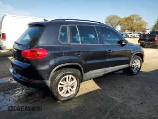 2017 Volkswagen Tiguan S with VIN WVGBV7AX7HK003956, listed as a Copart auction lot 49468515 with 142,699 mi miles and Clean Title. Bid and sale history available at DreamBid. Image 3.