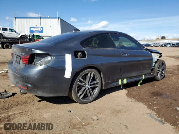 2018 BMW 4 Series 440i xDrive z VIN WBA4W9C52JAB93890, wystawiony jako Copart lot #45213155 z przebiegiem 109 064 mil mil oraz Szkoda całkowita • Salvage title. Historia ofert i sprzedaży dostępna na DreamBid. Obrazek 3.
