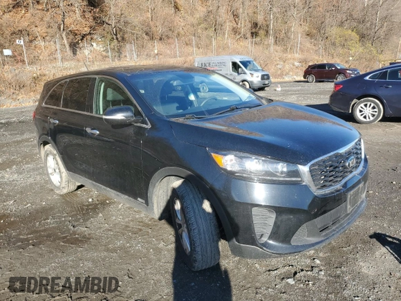 2019 Kia Sorento LX with VIN 5XYPGDA31KG560228, listed as a Copart auction lot 82094264 with 121,907 mi miles and Salvage Title. Bid and sale history available at DreamBid. Image 4.