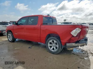 2021 Ram 1500 Big Horn z VIN 1C6SRFFT5MN626369, wystawiony jako Copart lot #54069895 z przebiegiem 74 552 mil mil oraz Szkoda całkowita • Salvage title. Historia ofert i sprzedaży dostępna na DreamBid. Obrazek 2.