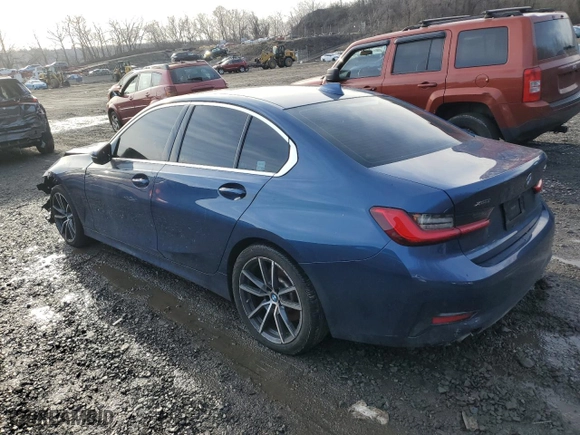 2021 BMW 3 Series 330i xDrive with VIN 3MW5R7J00M8B61086, listed as a Copart auction lot 82925374 with 53,202 mi miles and Non Repairable. Bid and sale history available at carsss.com. Image 2.