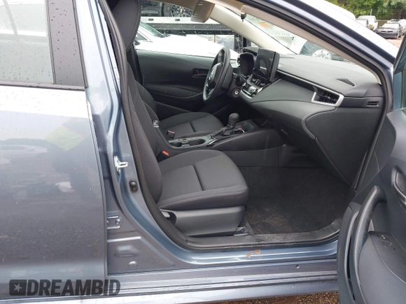 2025 Toyota Corolla LE z VIN 5YFB4MDE1SP294222, wystawiony jako IAAI lot #42462252 z przebiegiem 7 389 mil mil oraz . Historia ofert i sprzedaży dostępna na DreamBid. Obrazek 5.