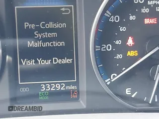 2018 Toyota RAV4 XLE with VIN 2T3RFREVXJW791889, listed as a IAAI auction lot 42021099 with 33,292 mi miles. Bid and sale history available at carsss.com. Image 15.