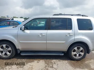 2015 Honda Pilot EX-L z VIN 5FNYF3H57FB022221, wystawiony jako IAAI lot #42101582 z przebiegiem 204 259 mil mil oraz . Historia ofert i sprzedaży dostępna na DreamBid. Obrazek 14.