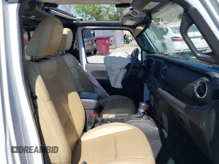2019 Jeep Wrangler Unlimited Sahara with VIN 1C4HJXEN5KW509806, listed as a IAAI auction lot 42071325 with 95,549 mi miles and . Bid and sale history available at DreamBid. Image 5.