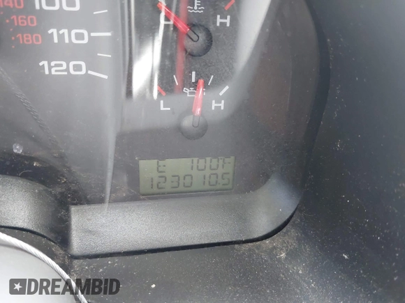 2008 Ford F-150 XLT with VIN 1FTPW14518FA62606, listed as a IAAI auction lot 41923904 with 123,010 mi miles. Bid and sale history available at carsss.com. Image 16.