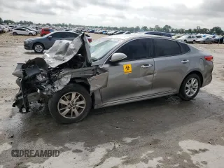 2016 Kia Optima LX z VIN 5XXGT4L36GG112300, wystawiony jako Copart lot #57401995 z przebiegiem Nie podano mil oraz Szkoda całkowita • Salvage title. Historia ofert i sprzedaży dostępna na DreamBid. Obrazek 1.