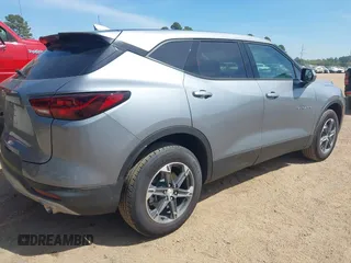 2025 Chevrolet Blazer LT with VIN 3GNKBHR48SS144860, listed as a IAAI auction lot 41851535 with 6,886 mi miles and . Bid and sale history available at DreamBid. Image 4.