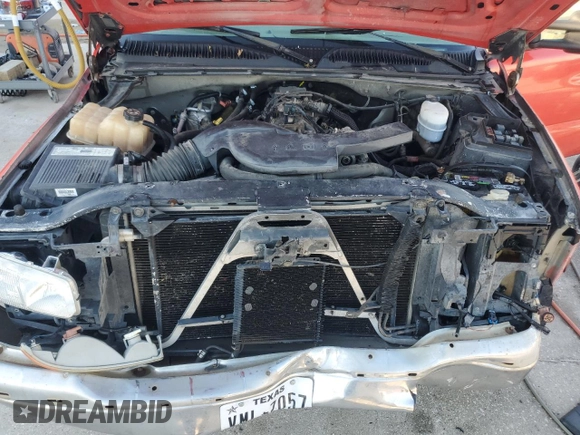 2002 Chevrolet Silverado 1500HD LS z VIN 1GCGC13UX2F138607, wystawiony jako Copart lot #73236024 z przebiegiem 279 112 mil mil oraz Szkoda całkowita • Salvage title. Historia ofert i sprzedaży dostępna na DreamBid. Obrazek 11.