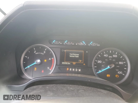 2021 Ford F-350 XL z VIN 1FT8W3DT4MED43846, wystawiony jako Copart lot #53909685 z przebiegiem 385 918 mil mil oraz Nie do naprawy • Non repairable. Historia ofert i sprzedaży dostępna na DreamBid. Obrazek 9.