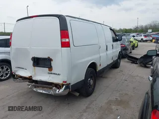 2003 Chevrolet Express Cargo with VIN 1GCGG25V031175986, listed as a IAAI auction lot 42144402 with 353,661 mi miles and . Bid and sale history available at DreamBid. Image 4.
