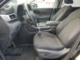 2021 Toyota Highlander L with VIN 5TDBZRBH9MS552153, listed as a Copart auction lot 65512635 with 20,153 mi miles and Salvage title. Bid and sale history available at DreamBid. Image 7.