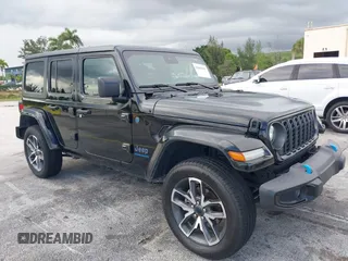 2024 Jeep Wrangler Sport S с VIN 1C4RJXN60RW225233, выставлен на аукционе IAAI как лот 42802994 с пробегом 37 892 миль миль и . История ставок и продаж доступна на DreamBid. Изображение 1.