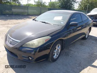 2007 Toyota Solara SE z VIN 4T1CE30P47U753803, wystawiony jako IAAI lot #41371549 z przebiegiem 153 016 mil mil oraz . Historia ofert i sprzedaży dostępna na DreamBid. Obrazek 2.