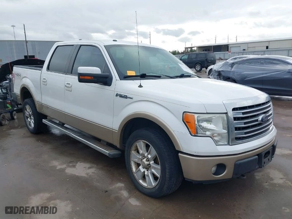 2013 Ford F-150 XL with VIN 1FTFW1EF9DFA30113, listed as a IAAI auction lot 41464603 with 159,241 mi miles. Bid and sale history available at carsss.com. Image 1.