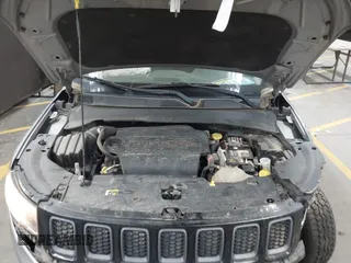 2020 Jeep Compass Trailhawk with VIN 3C4NJDDB7LT203447, listed as a IAAI auction lot 42637452 with 113,896 mi miles and . Bid and sale history available at DreamBid. Image 10.