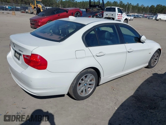 2009 BMW 3 Series 328i with VIN WBAPH575X9NM34039, listed as a IAAI auction lot 41853599 with 171,301 mi miles and . Bid and sale history available at DreamBid. Image 4.